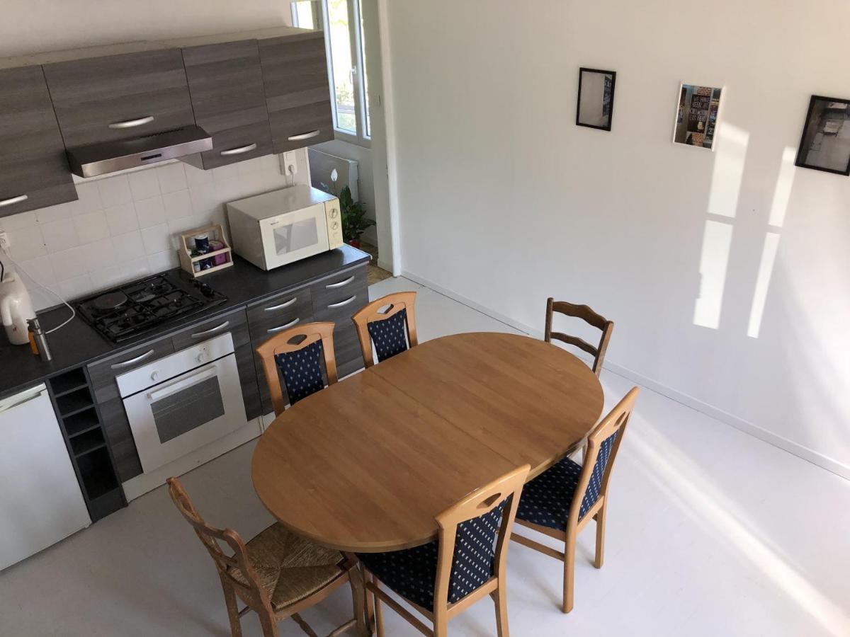 Chambres Individuelles Avec Partie Commune Ou Logement Entier Si Disponible Via Rhona Vulbens Bagian luar foto