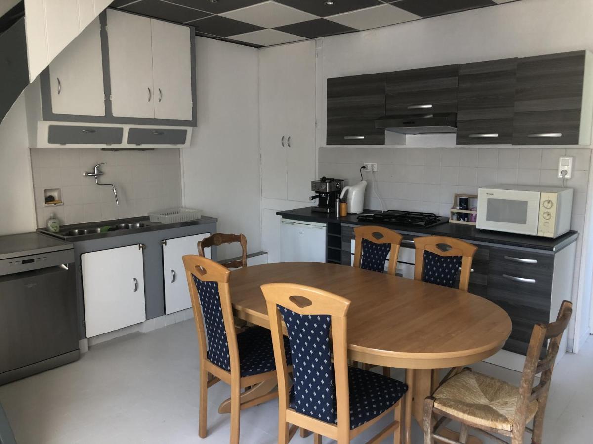 Chambres Individuelles Avec Partie Commune Ou Logement Entier Si Disponible Via Rhona Vulbens Bagian luar foto
