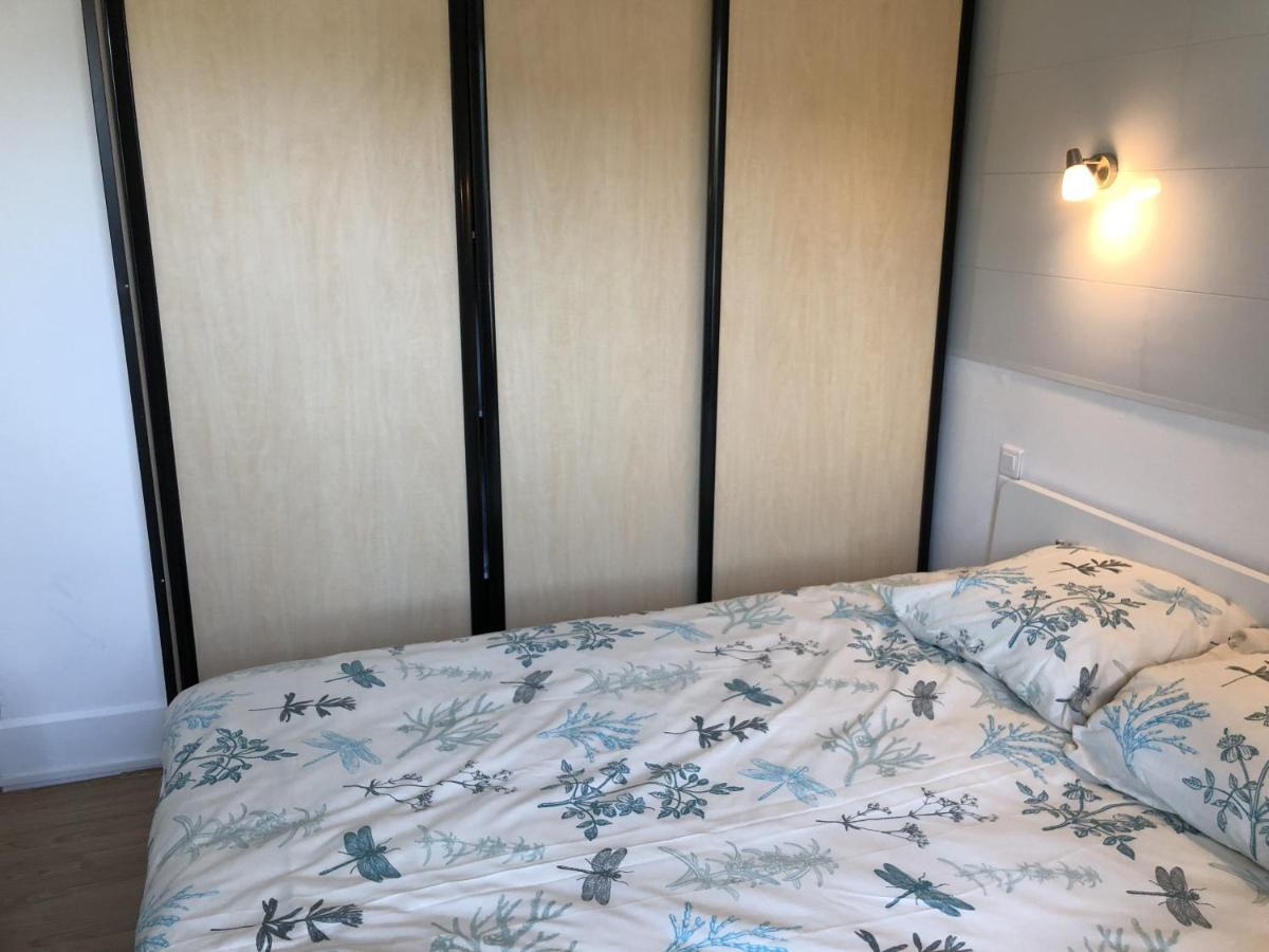 Chambres Individuelles Avec Partie Commune Ou Logement Entier Si Disponible Via Rhona Vulbens Bagian luar foto